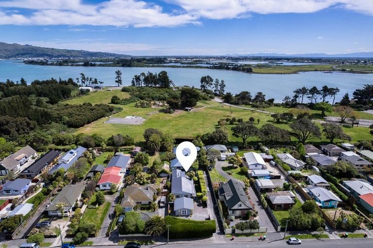 Photo of property in 226 Estuary Road, South New Brighton, Christchurch, 8062