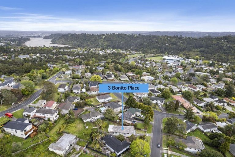 Photo of property in 3 Bonito Place, Bayview, Auckland, 0629