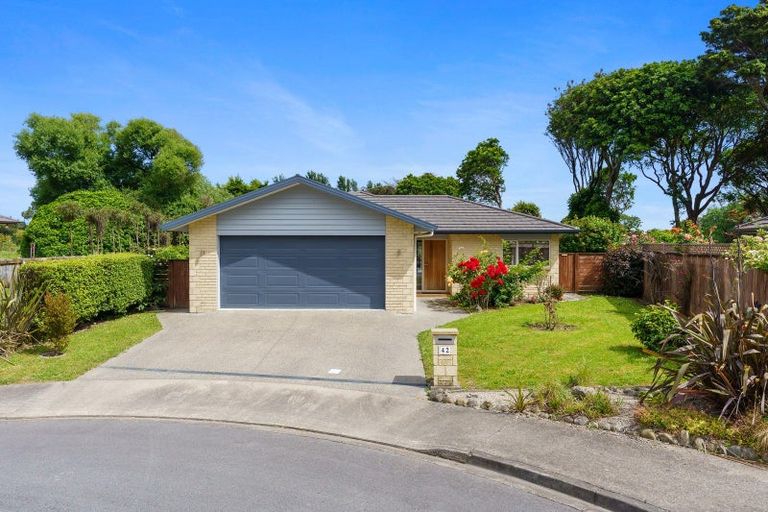 Photo of property in 42 Sue Avenue, Otaki, 5512