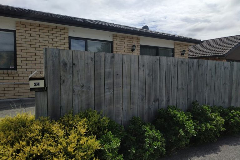 Photo of property in 24 Fitzroy Street, Papatoetoe, Auckland, 2104