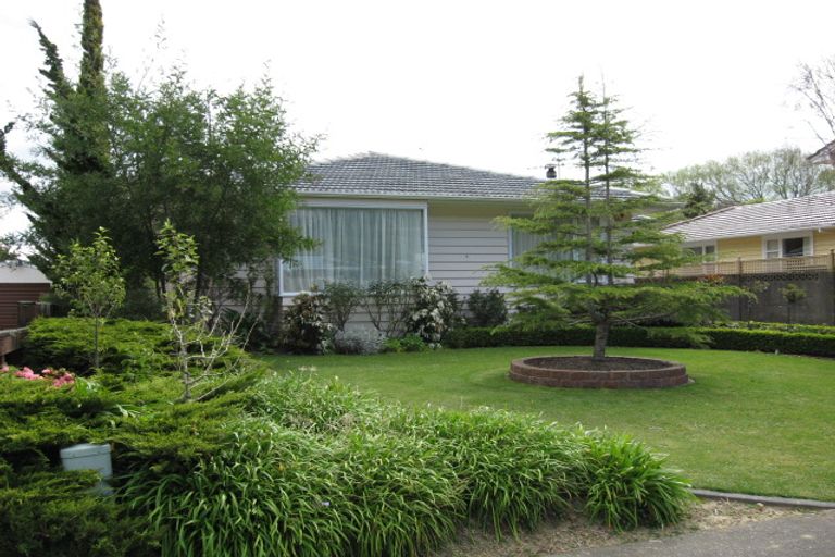 Photo of property in 6 Cleary Street, Waterloo, Lower Hutt, 5011