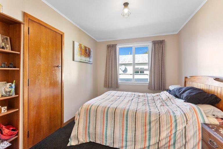 Photo of property in 16 Cumming Street, Okato, 4335