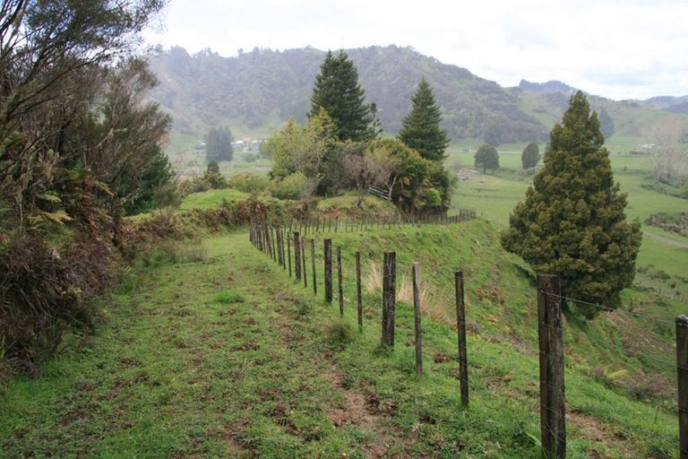 Photo of property in 27 Tupoki Road, Uruti, Urenui, 4378