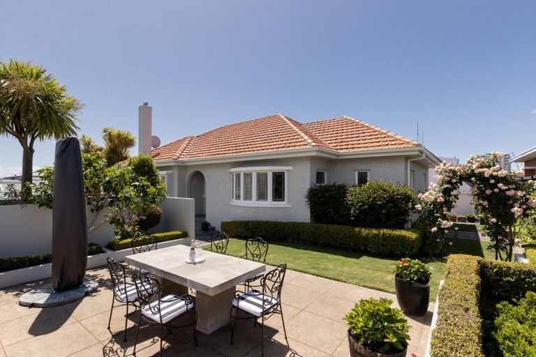 Photo of property in 31 Fourth Avenue, Tauranga, 3110