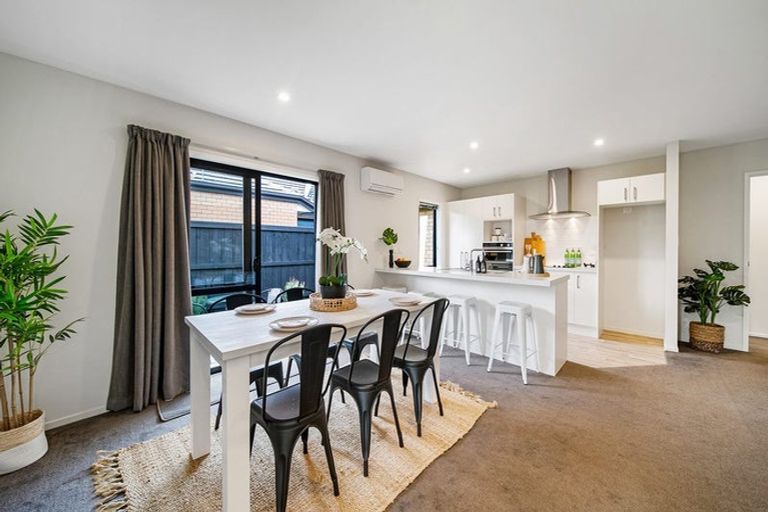 Photo of property in 32 Wallingford Crescent, Rolleston, 7615