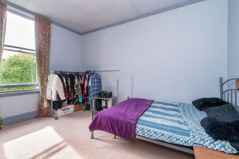 Photo of property in 32 Irvine Street, Lawrence, 9532