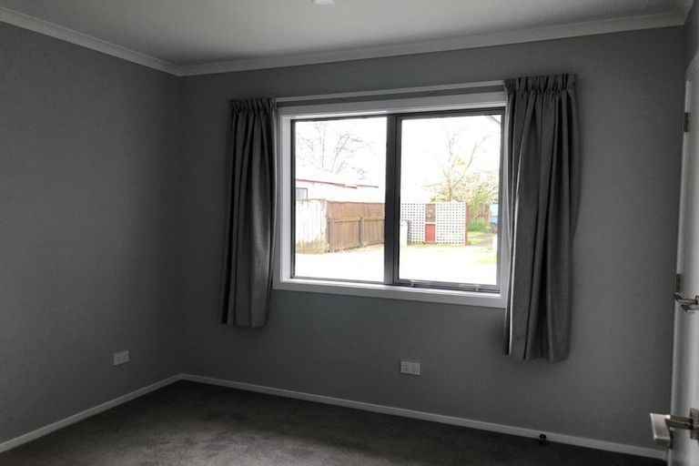 Photo of property in 17a Solway Street, Levin, 5510