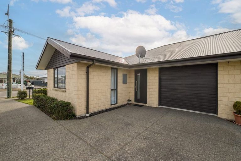 Photo of property in 144 Burwood Road, Burwood, Christchurch, 8083