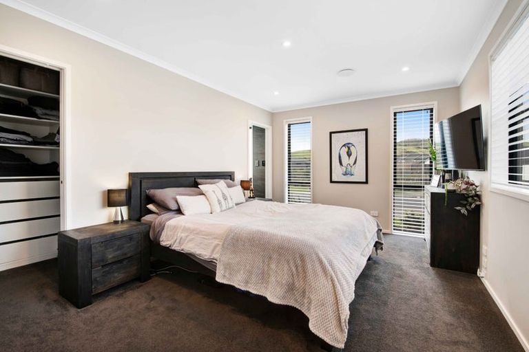 Photo of property in 16 Urumaraki Avenue, Helensville, 0800