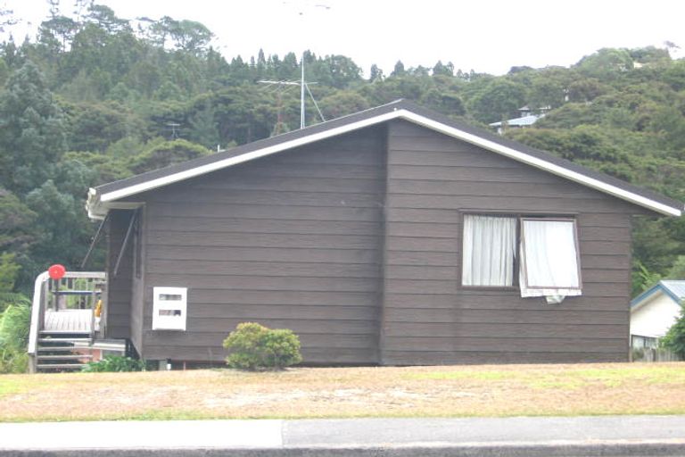 Photo of property in 1/130 Spinella Drive, Bayview, Auckland, 0629