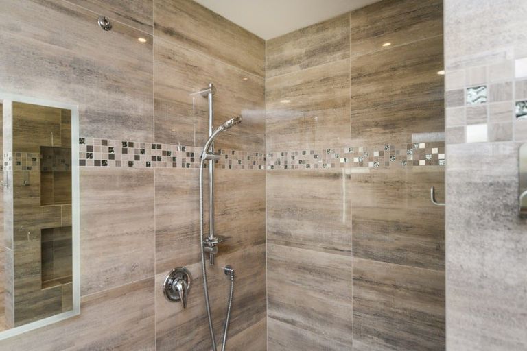 Photo of property in 17 Anaru Place, Awapuni, Palmerston North, 4412