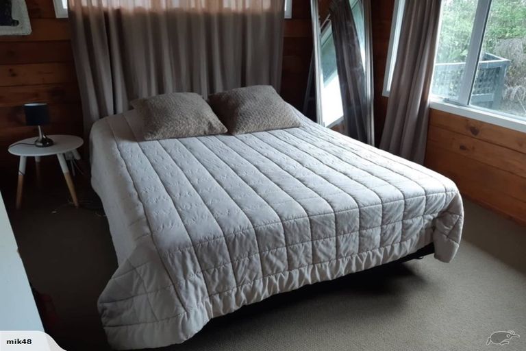 Photo of property in 12 Goodwin Road, Aka Aka, Waiuku, 2682