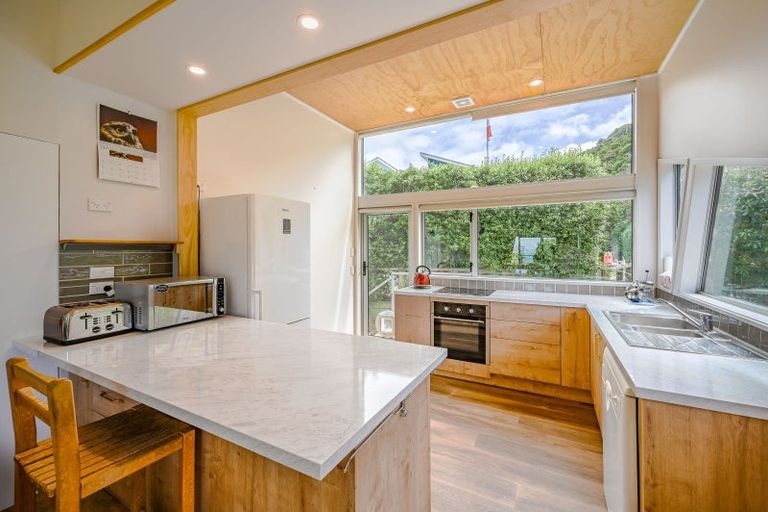 Photo of property in 13 Seaview Lane, Wainui, Akaroa, 7582