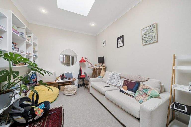 Photo of property in 14 Emmett Street, Newtown, Wellington, 6021