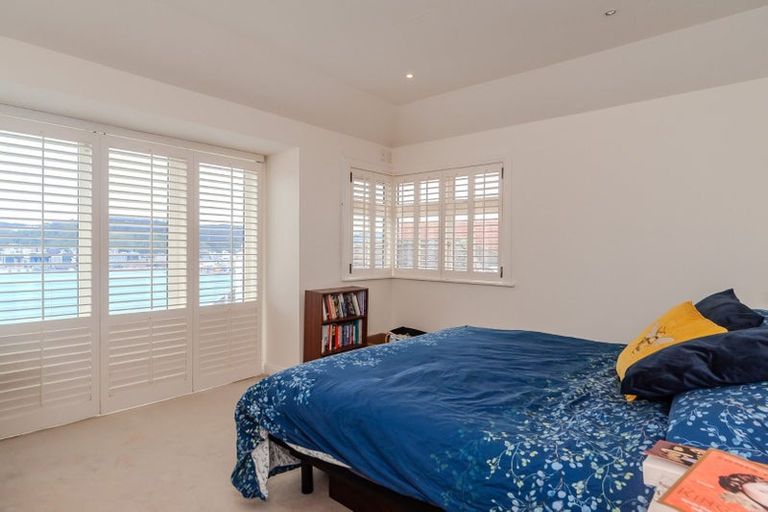 Photo of property in 60 The Crescent, Roseneath, Wellington, 6011