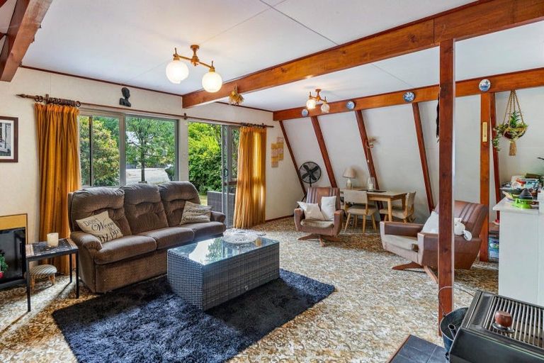 Photo of property in 19 Inverness Crescent, Arrowtown, 9302