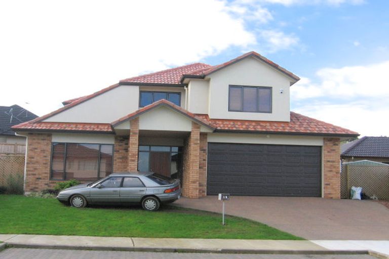 Photo of property in 18 Ainwick Road, Flat Bush, Auckland, 2016