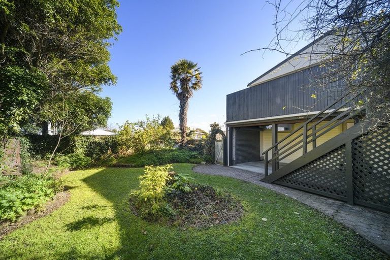 Photo of property in 1 Hurley Place, Awapuni, Palmerston North, 4412