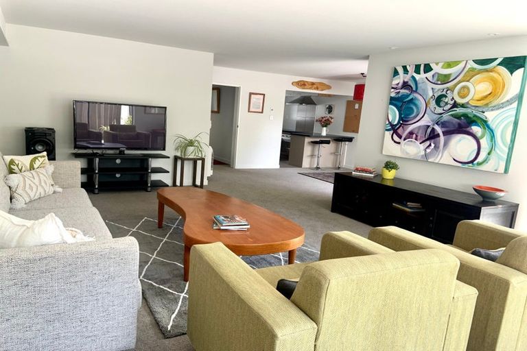 Photo of property in 92 Wairarapa Terrace, Merivale, Christchurch, 8014