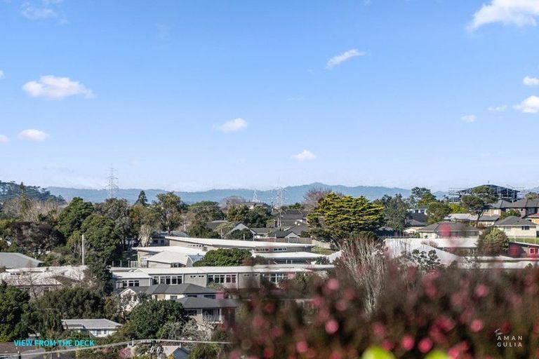 Photo of property in 186 Old Titirangi Road, Titirangi, Auckland, 0604