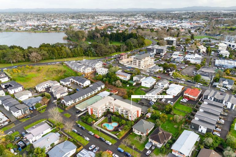 Photo of property in 12/10 Hunter Street, Hamilton Lake, Hamilton, 3204