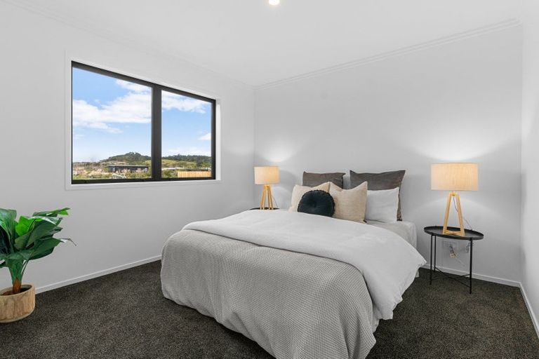 Photo of property in 8 Grey Heron Close, Mangawhai Heads, 0573