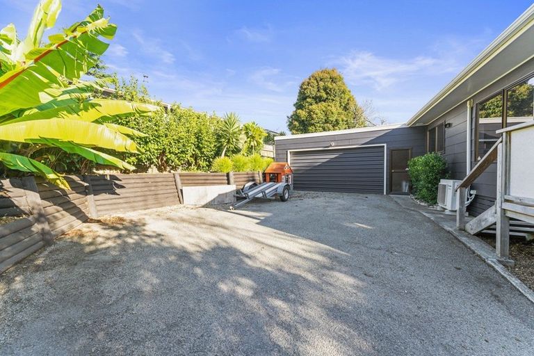 Photo of property in 97 Huia Street, Waikanae, 5036