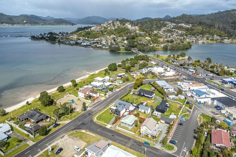 Photo of property in 2 Tokoroa Road, Tairua, 3508