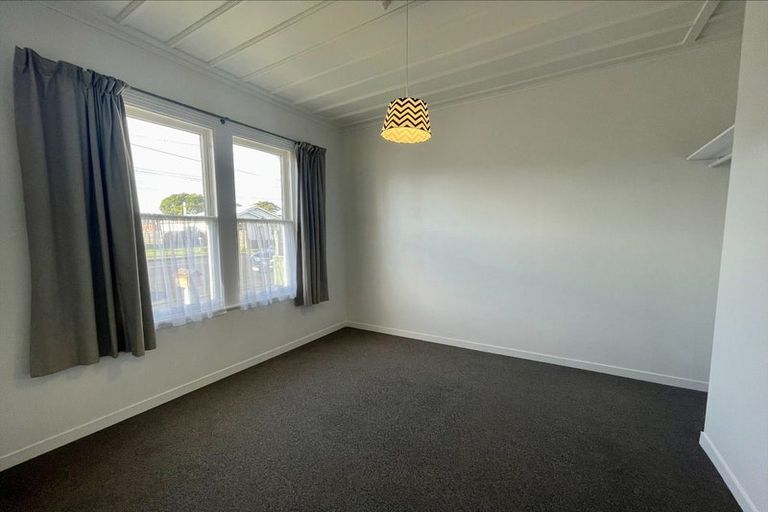 Photo of property in 5 Barrack Street, Whanganui, 4500