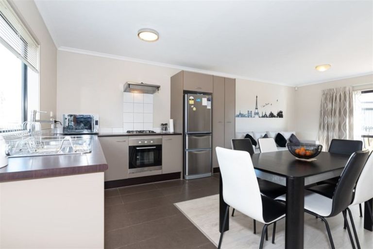 Photo of property in St Claire Village, 234/172 Mcleod Road, Te Atatu South, Auckland, 0610