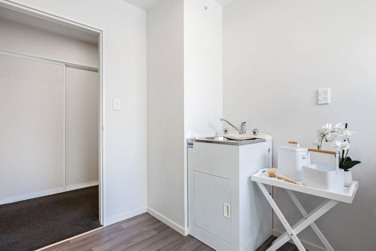 Photo of property in 16 Penruddock Rise, Westmorland, Christchurch, 8025