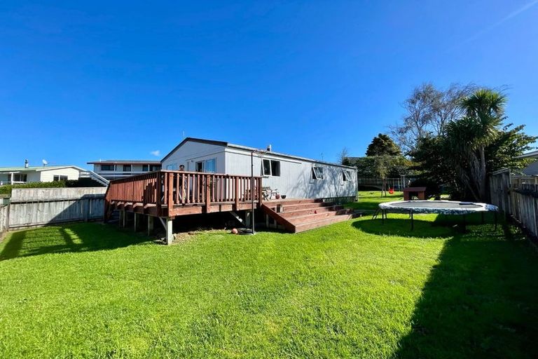 Photo of property in 10 Wicklow Place, Bell Block, New Plymouth, 4312