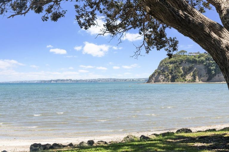 Photo of property in 40a Matakatia Parade, Matakatia, Whangaparaoa, 0930