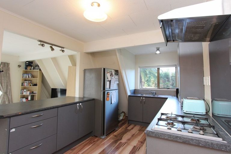 Photo of property in 68 Ngatai Street, Manaia, 4612