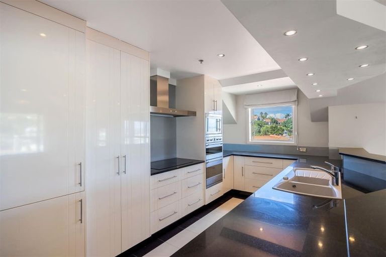 Photo of property in 68 Harbour Village Drive, Gulf Harbour, Whangaparaoa, 0930