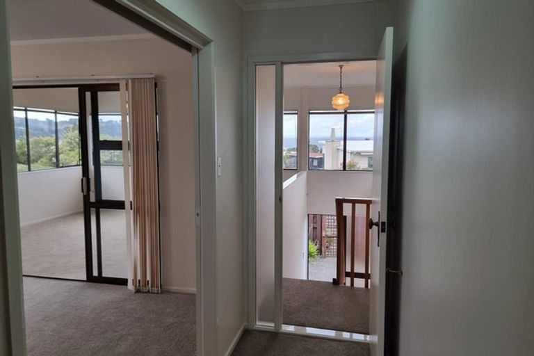 Photo of property in 36 Caroline Heights, Omaha, 0986