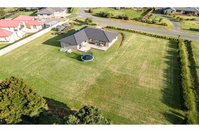 Photo of property in 5 Hoults Way, Kerikeri, 0230