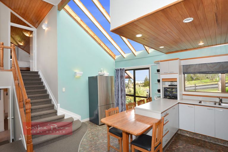 Photo of property in 100 Te Rongo Road, Parua Bay, Whangarei, 0174