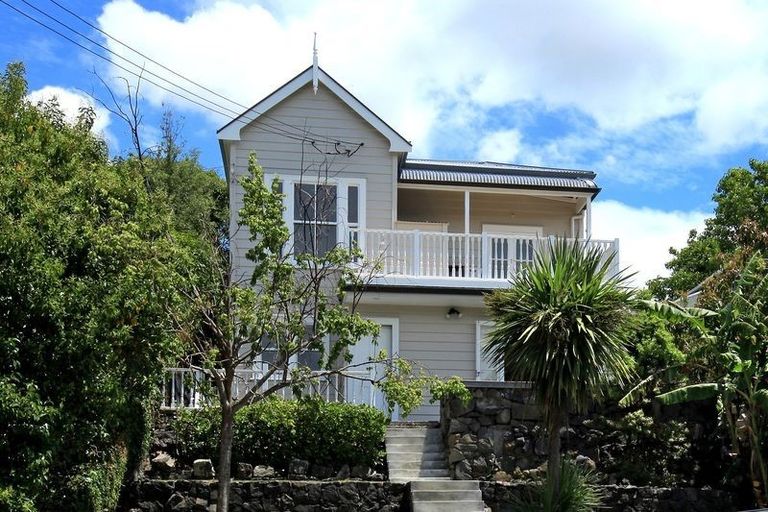 Photo of property in 1/28 Alexander Street, Cockle Bay, Auckland, 2014