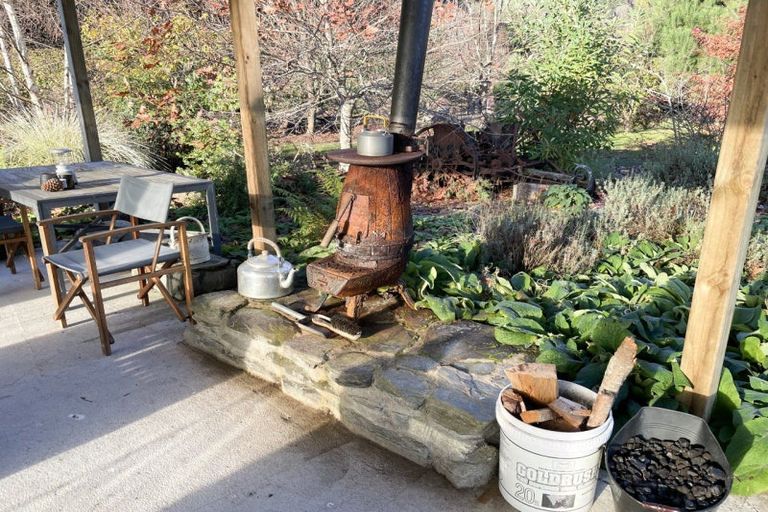 Photo of property in 6 Deemac Street, Reefton, 7830