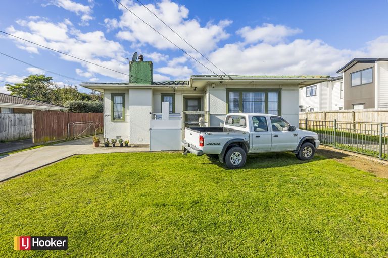 Photo of property in 157a Russell Road, Manurewa, Auckland, 2102
