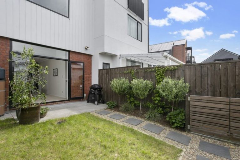 Photo of property in 123 Hobsonville Point Road, Hobsonville, Auckland, 0616