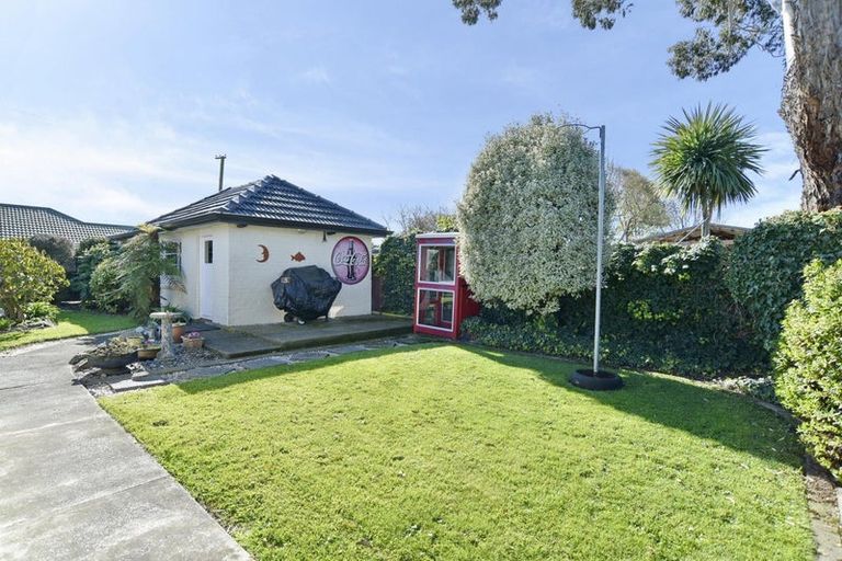 Photo of property in 91 Vagues Road, Northcote, Christchurch, 8052