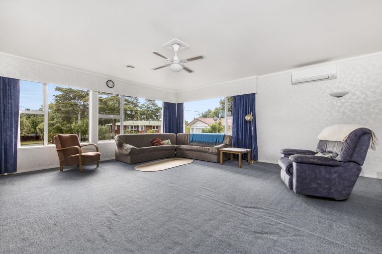 Photo of property in 43 Kelvyn Grove, Hillpark, Auckland, 2102