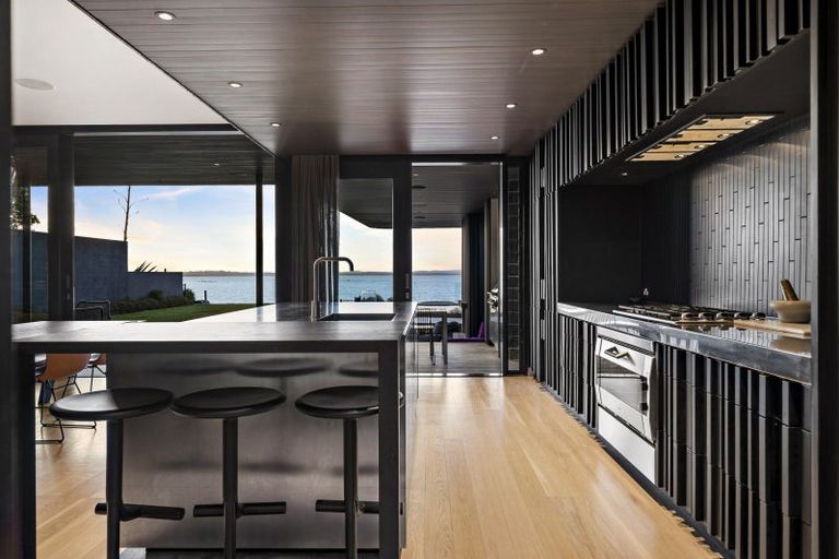 Photo of property in 34 Rawene Avenue, Westmere, Auckland, 1022