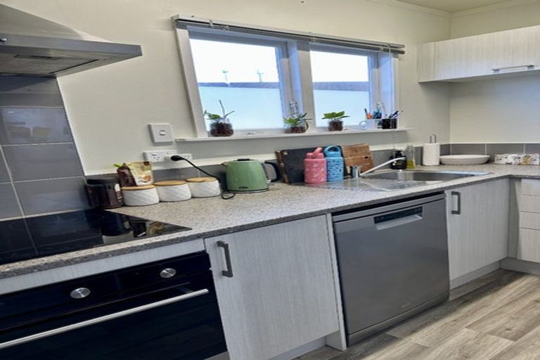 Photo of property in 3 Beechwood Avenue, Levin, 5510