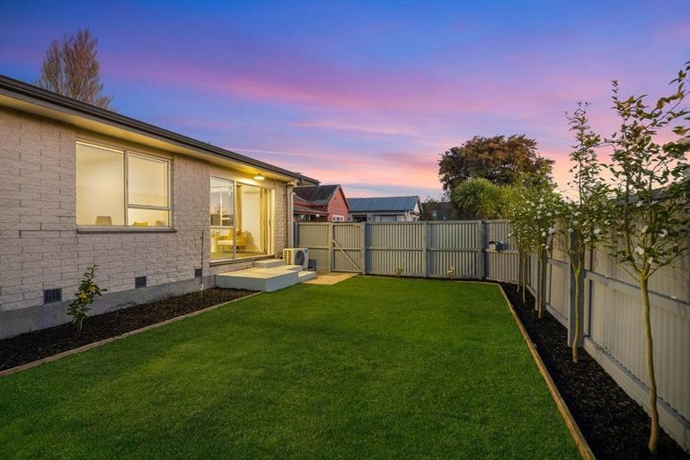 Photo of property in 2/110 Barbour Street, Waltham, Christchurch, 8011