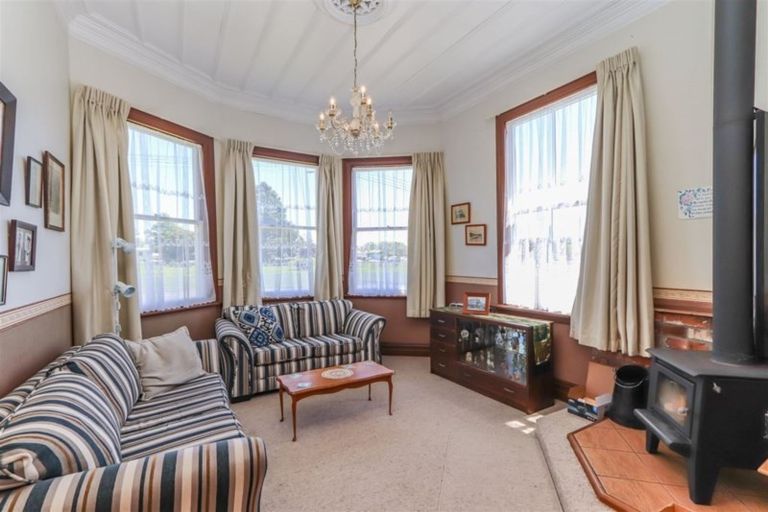 Photo of property in 49 Moa Street, Inglewood, 4330