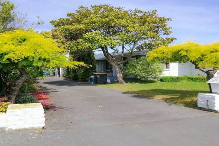 Photo of property in 8 Teesdale Street, Burnside, Christchurch, 8053