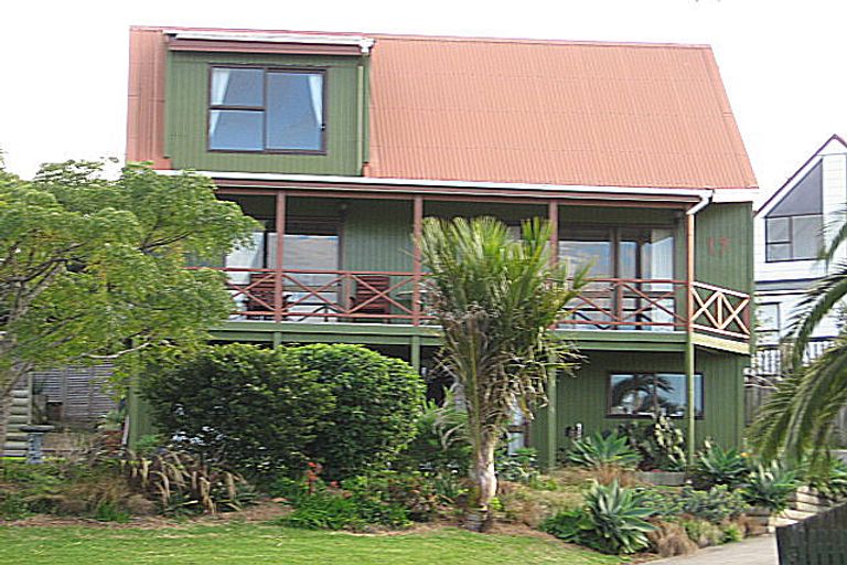 Photo of property in 19 Awatere Place, Snells Beach, 0920